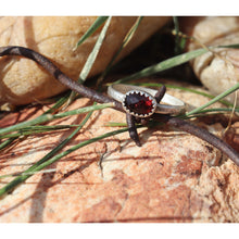 Load image into Gallery viewer, Garnet ring size 10