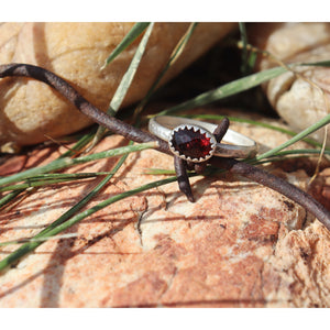 Garnet ring size 10