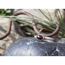Load image into Gallery viewer, Garnet ring size 10