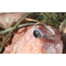 Load image into Gallery viewer, Black Rutilated Quartz size 11