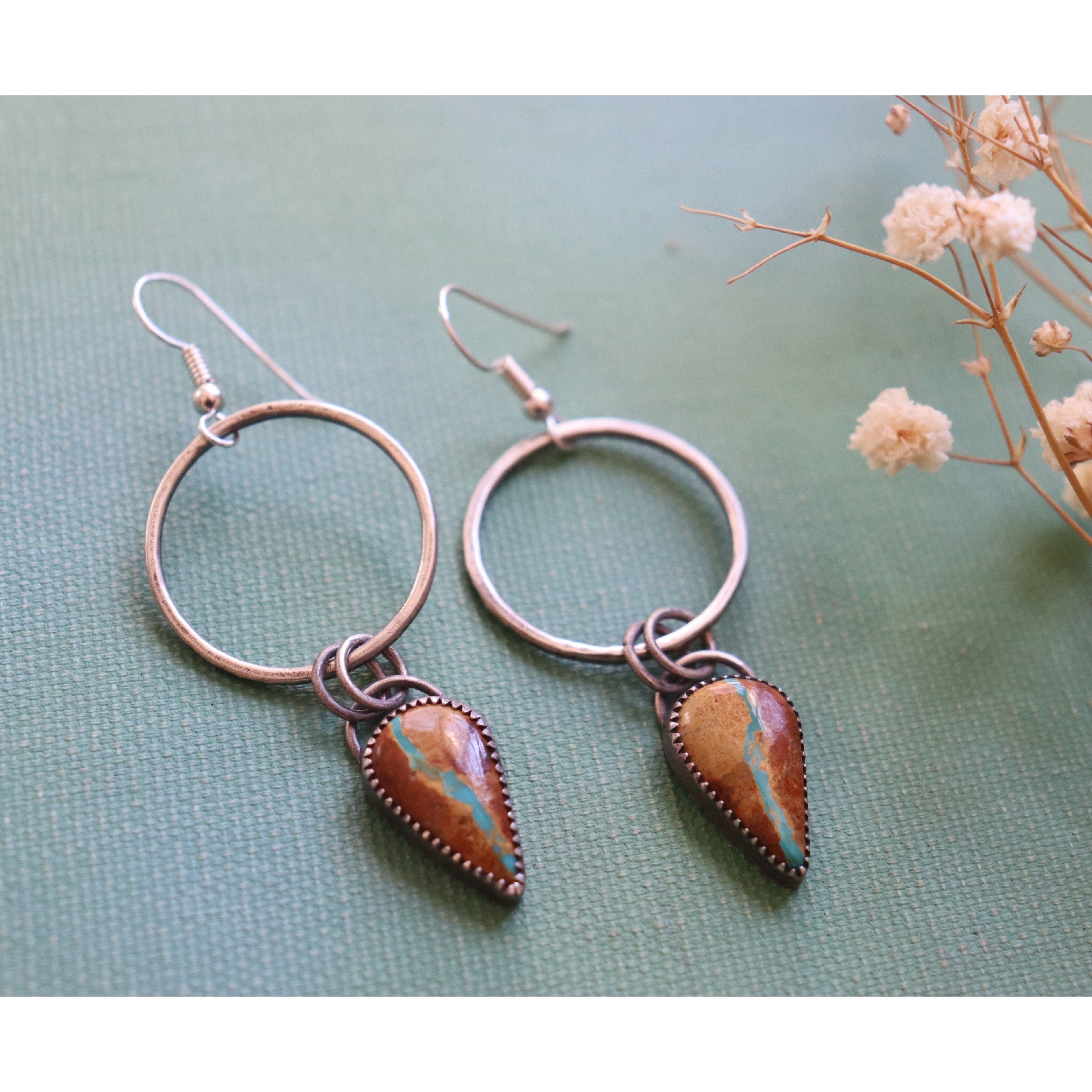 Ribbon Turquoise Drops