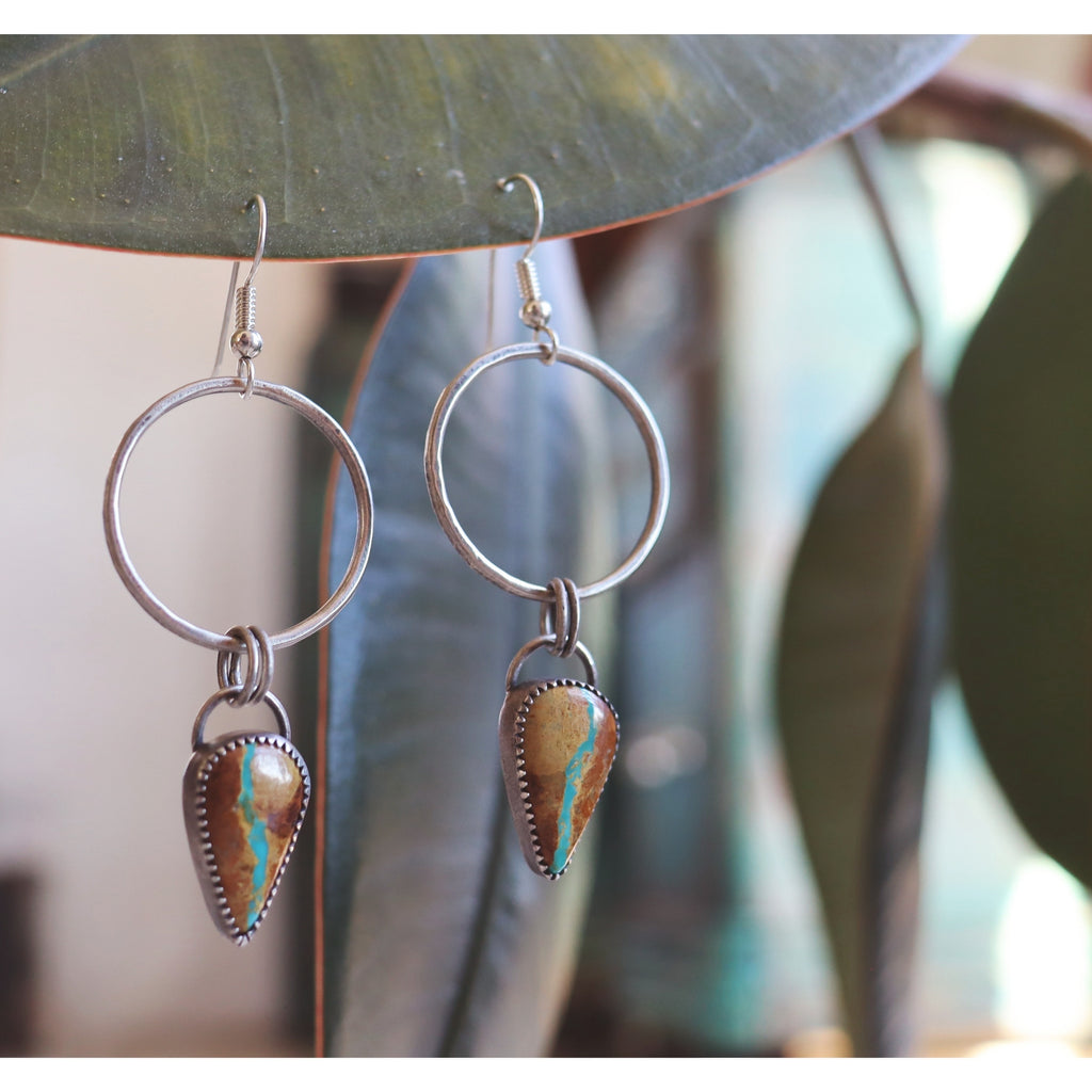 Ribbon Turquoise Drops