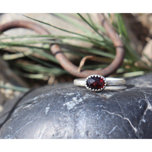 Garnet ring size 10